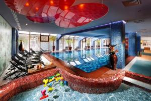 The swimming pool at or close to Wellness Hotel Chopok