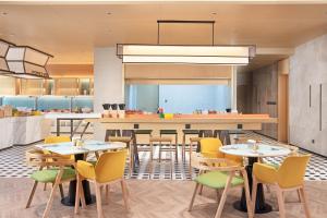 深圳大浪希尔顿惠庭酒店餐厅或其他用餐的地方