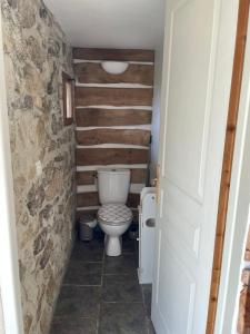 Koupelna v ubytování Domaine Saint Claude - Gîte , Chambres d'hôtes & hébergement insolite