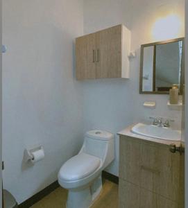 Ένα μπάνιο στο Casa Amapolas Oaxaca