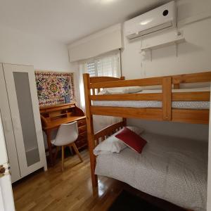 Posteľ alebo postele v izbe v ubytovaní BOLIVIA beach apartments