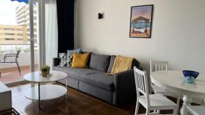Część wypoczynkowa w obiekcie Casa Mercedes 2 bedroom apartment Where beach and city meet BY NAMASTE ELITE