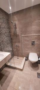 Koupelna v ubytování كمباوند جاليريا مون فالي