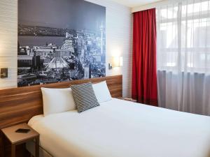 Postel nebo postele na pokoji v ubytování Aparthotel Adagio Liverpool City Centre