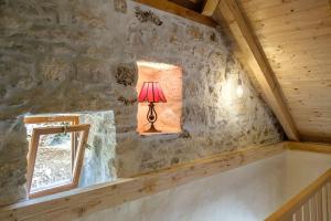 Fotografie z fotogalerie ubytování Stone bridge cottage v destinaci Dol + 17 fotografií