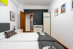 Posteľ alebo postele v izbe v ubytovaní Ybarra apartment by People Rentals