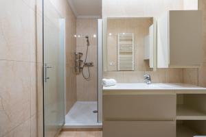 Kúpeľňa v ubytovaní Ybarra apartment by People Rentals