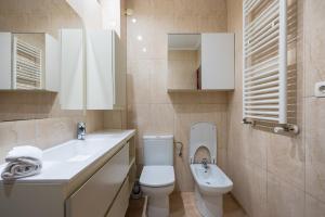 Kúpeľňa v ubytovaní Ybarra apartment by People Rentals