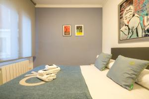 Posteľ alebo postele v izbe v ubytovaní Ybarra apartment by People Rentals