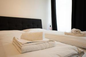 Posteľ alebo postele v izbe v ubytovaní Lovely 1-bedroom apartment next to Praterstern