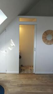 Vonios kambarys apgyvendinimo įstaigoje le beau coin, unique et magique