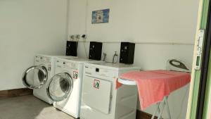 Фотография из галереи Camping Tikayan Félix de la Bastide в городе Saint-Mitre-les-Remparts