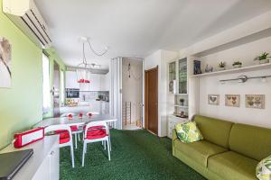 Fotografie z fotogalerie ubytování Residence Elena 19-B by Wonderful Italy v destinaci Soiano del Lago