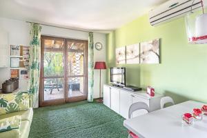 Fotografie z fotogalerie ubytování Residence Elena 19-B by Wonderful Italy v destinaci Soiano del Lago