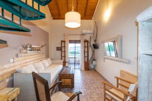 O zonă de relaxare la Villa Del Sol Corfu