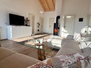 Afbeelding uit fotogalerij van Ferienwohnung Blick Thyratal Obergeschoss in Stolberg i. Harz +32 foto's