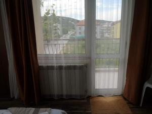 Balkón nebo terasa v ubytování Miraj-MD