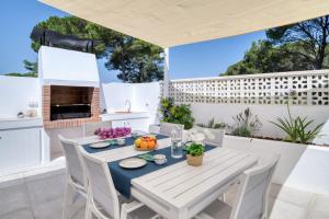 Imagen de la galería de Brancs, en L'Escala