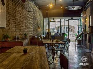 Restavracija oz. druge možnosti za prehrano v nastanitvi Samantan Hotel at Nimman