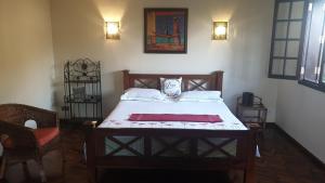 Postel nebo postele na pokoji v ubytování Villa Delice, exquisite avec piscine privée + 37 fotografií