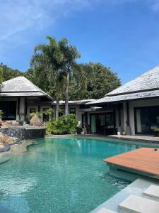 Πισίνα στο ή κοντά στο HINSAMAAN POOL VILLA