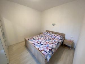 Postel nebo postele na pokoji v ubytování Apartman Nina