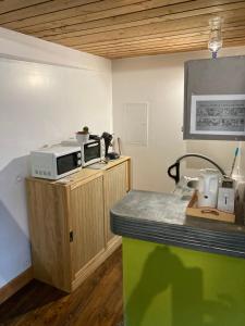 Kuchyň nebo kuchyňský kout v ubytování La Mezzanine + 26 fotografií