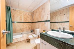 Łazienka w obiekcie Apartamento Marbella Center I