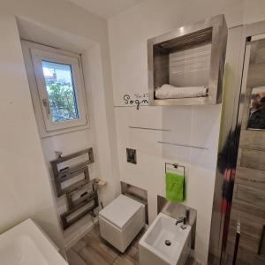 Koupelna v ubytování Popartapp