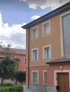 Zgrada u kojoj se nalazi apartman