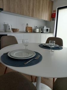 Η κουζίνα ή μικρή κουζίνα στο AVEIRO WONDER STAY +8 φωτογραφίες