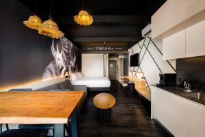 Boutique Hôtel Kon Tiki Tahiti的厨房或小厨房