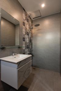 Un baño de Mercury Beach DaNang