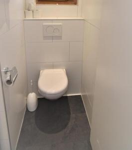 Koupelna v ubytování Holiday Apartment "Blüemlisalp"