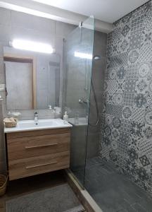 Koupelna v ubytování Joli appartement Mohammédia
