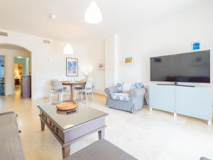 A television and/or entertainment centre at Cubo's Beach & Golf Marbella