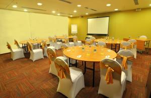 Foto da galeria de Keys Select by Lemon Tree Hotels, Kochi em Cochin