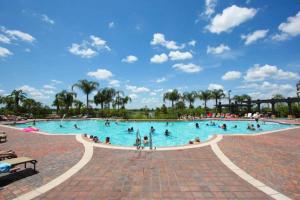 IT10241 - Vista Cay Resort - 3 Bed 2 Baths Condo tesisinde veya buraya yakın yüzme havuzu
