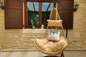 Gallery image of Villa Harmony, Steinvilla in Prinés