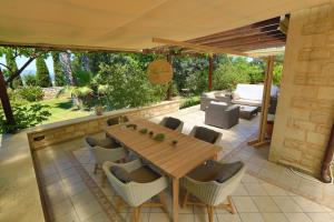 Gallery image of Villa Harmony, Steinvilla in Prinés