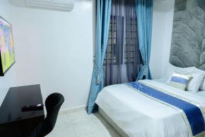 Fotografie z fotogalerie ubytování Cc & Cg Homes Luxury 4-Beds Apart Abuja-24Hrs v destinaci Abudža