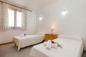 Can Pinar房間的床