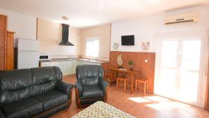 Kuchyňa alebo kuchynka v ubytovaní Habitaciones Baleares