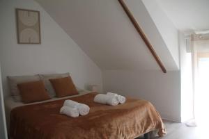 Fotografia z galérie ubytovania Maison en campagne pour 8 personnes région auray v destinácii Landaul