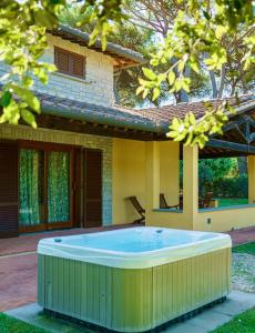 Ảnh trong thư viện ảnh của Ville Di Villa Biserno ở San Vincenzo
