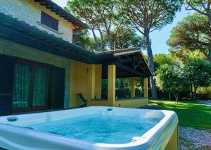Ảnh trong thư viện ảnh của Ville Di Villa Biserno ở San Vincenzo