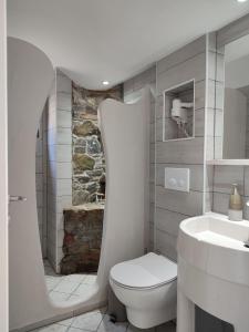Koupelna v ubytování Villa Kaldera Skiathos + 29 fotografií