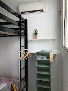 Fotografie z fotogalerie ubytování Apartamento duplex en el centro de Triana sevilla v destinaci Seville + 9 fotografií
