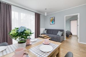 Posedenie v ubytovaní Apartment Rybacka with Parking&Balcony by Noclegi Renters