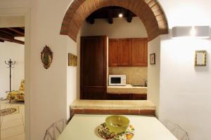 A kitchen or kitchenette at Ca' de l'Anzolo